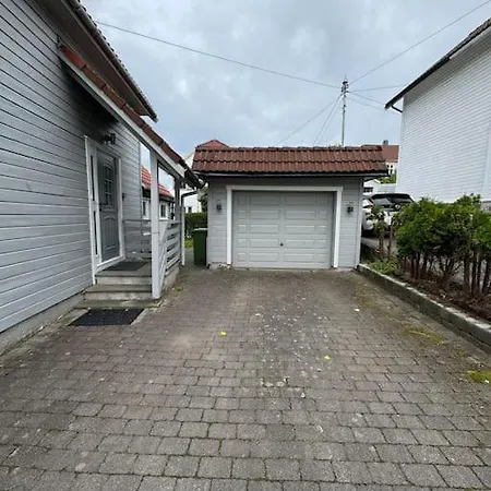 Dom wakacyjny Hus I *